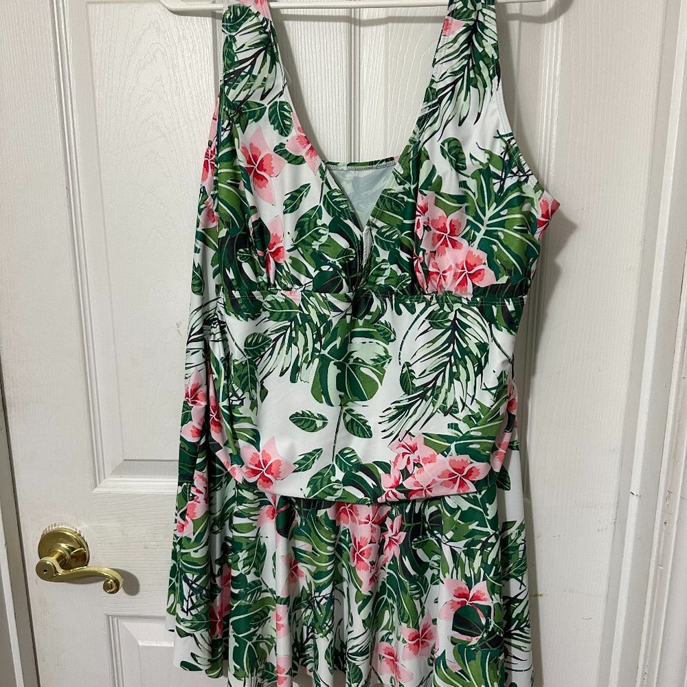 Bathing Suit Top - Size 3X